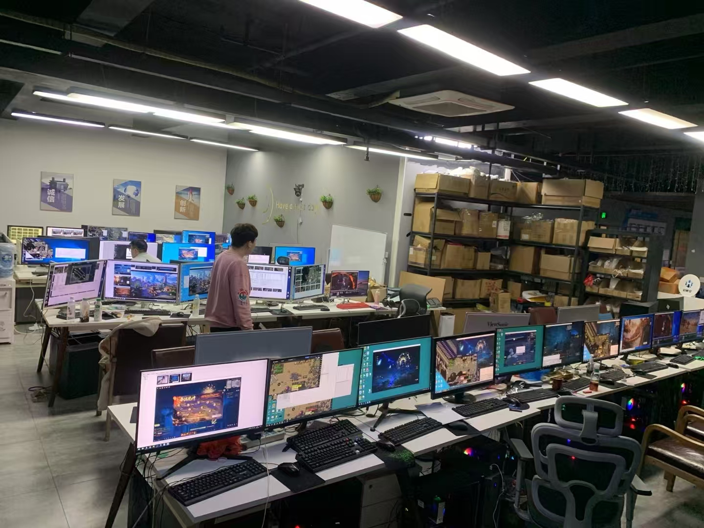 打游戏真的能赚钱吗?每天3小时,副业月入10000+!